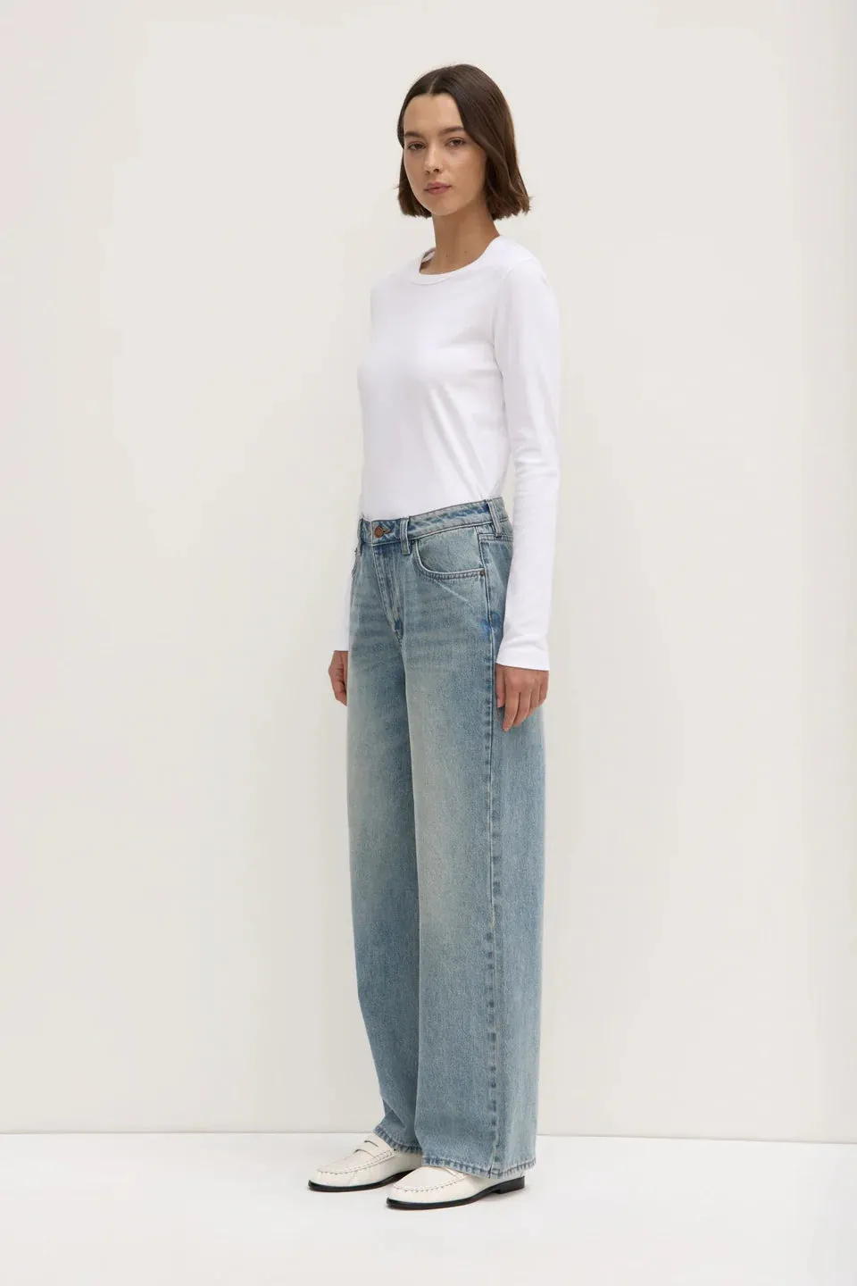 WOMENS RELAXED JEAN | WORN INDIGO